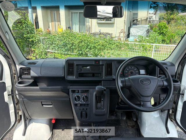 Daihatsu HIJET CARGO 2018-06 8525166-1