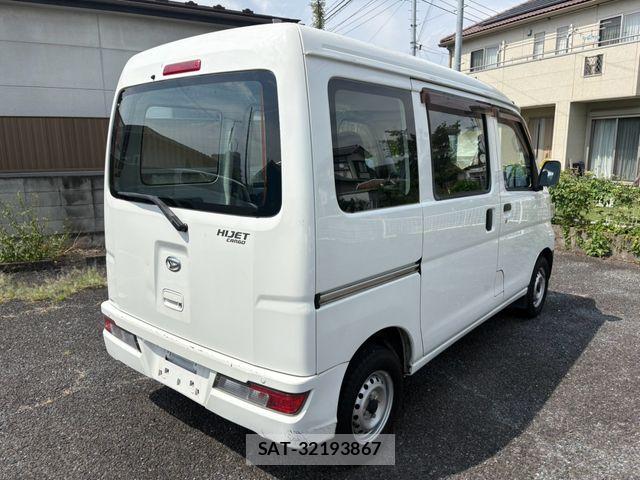 Daihatsu HIJET CARGO 2018-06 8525166-2