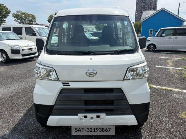 Daihatsu HIJET CARGO 2018-06 8525166-3