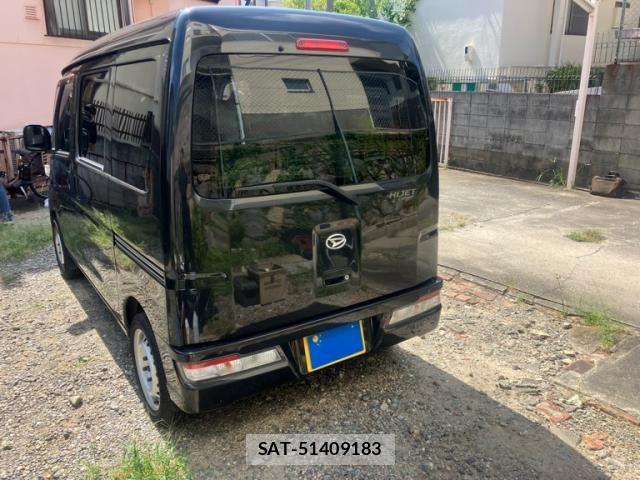 Daihatsu HIJET CARGO 2018-11 8562116-2