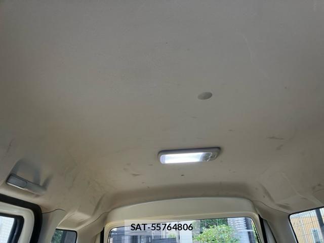 Daihatsu HIJET CARGO 2018-10 8562115-16