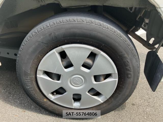 Daihatsu HIJET CARGO 2018-10 8562115-6