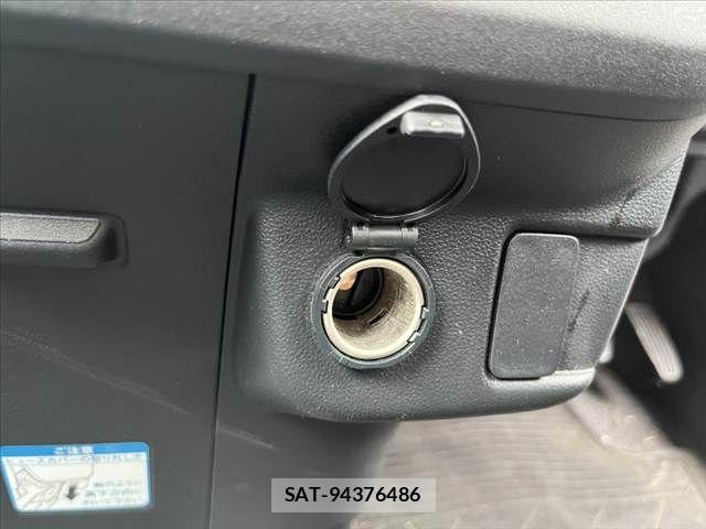Daihatsu HIJET CARGO 2021-07 8562112-25