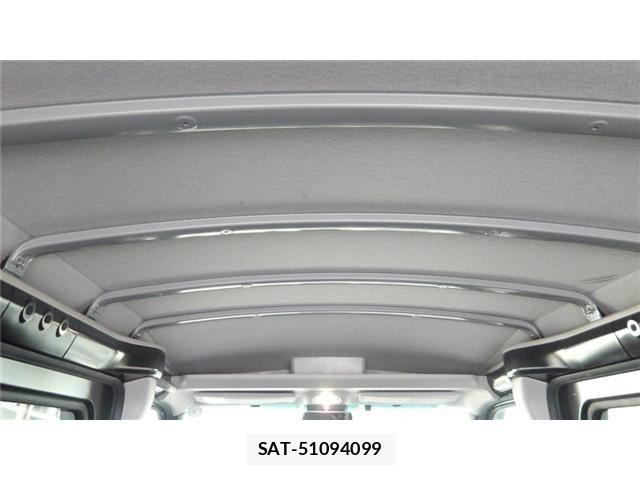 Daihatsu HIJET CARGO 2022-04 8562113-12