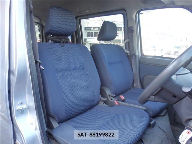 Daihatsu HIJET CARGO 2016-08 8562114-17