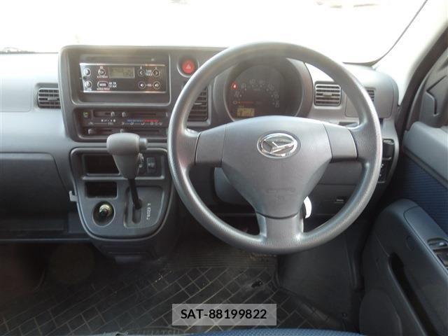 Daihatsu HIJET CARGO 2016-08 8562114-22