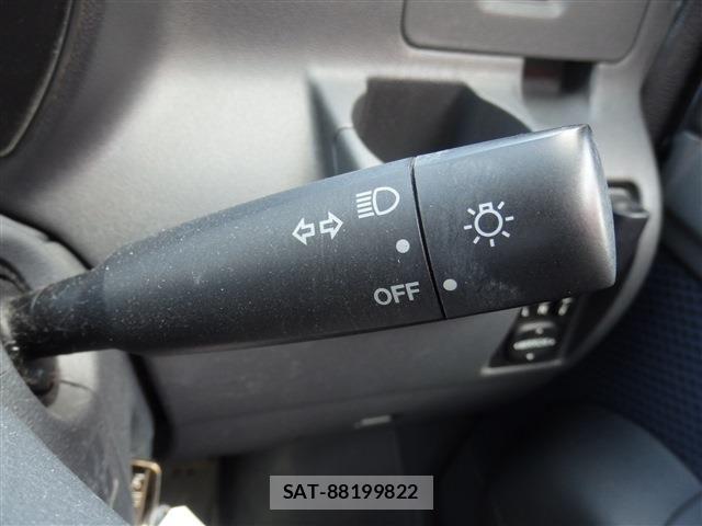 Daihatsu HIJET CARGO 2016-08 8562114-26