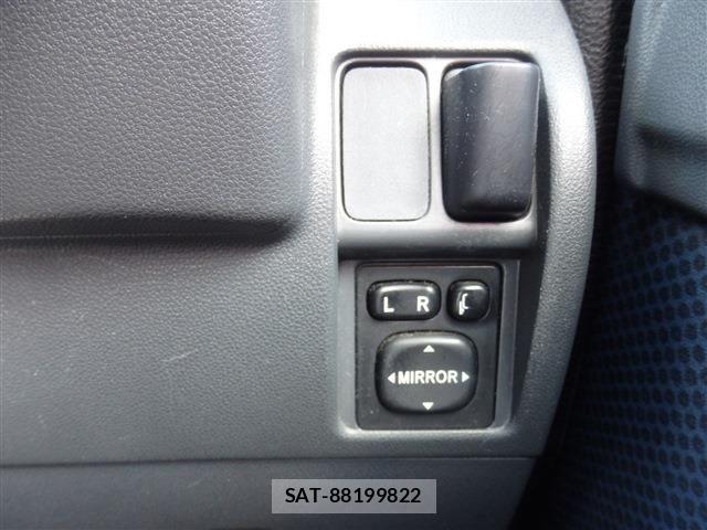 Daihatsu HIJET CARGO 2016-08 8562114-27