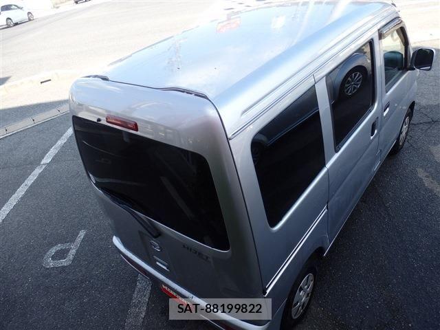 Daihatsu HIJET CARGO 2016-08 8562114-7