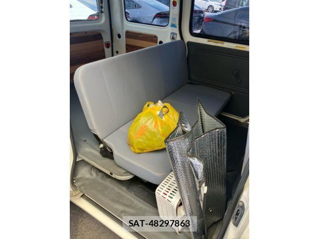 Daihatsu HIJET CARGO 2011-10 8627052-9