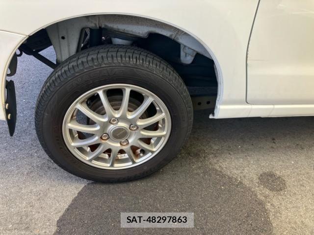Daihatsu HIJET CARGO 2011-10 8627052-6