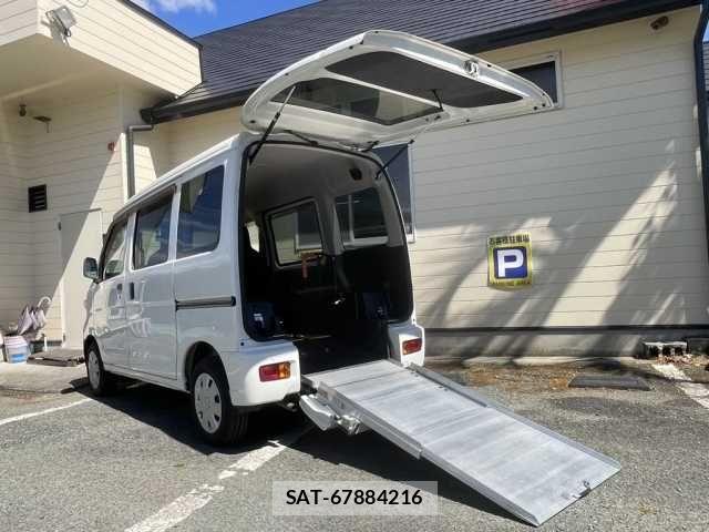Daihatsu HIJET CARGO 2018-04 8627038-0