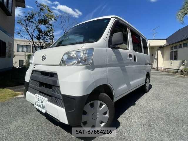 Daihatsu HIJET CARGO 2018-04 8627038-9