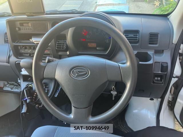 Daihatsu HIJET CARGO 2017-11 8627049-10