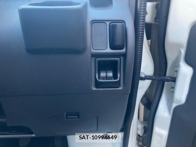 Daihatsu HIJET CARGO 2017-11 8627049-11