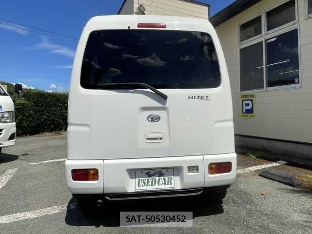 Daihatsu HIJET CARGO 2017-08 8627039-14