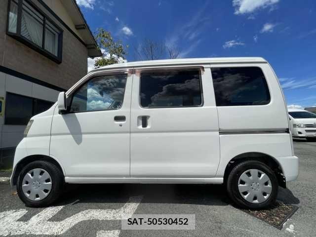 Daihatsu HIJET CARGO 2017-08 8627039-15