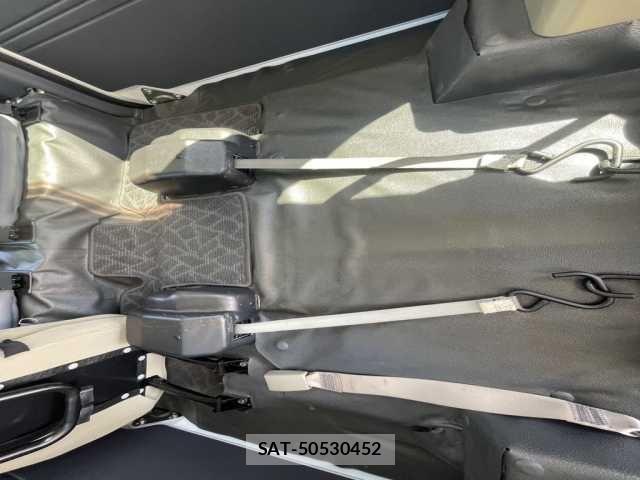 Daihatsu HIJET CARGO 2017-08 8627039-2