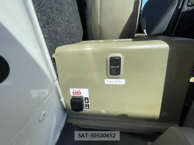 Daihatsu HIJET CARGO 2017-08 8627039-7