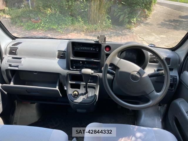 Daihatsu HIJET CARGO 2006-07 8627050-10