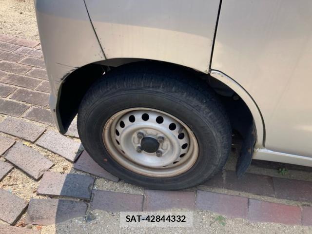 Daihatsu HIJET CARGO 2006-07 8627050-6