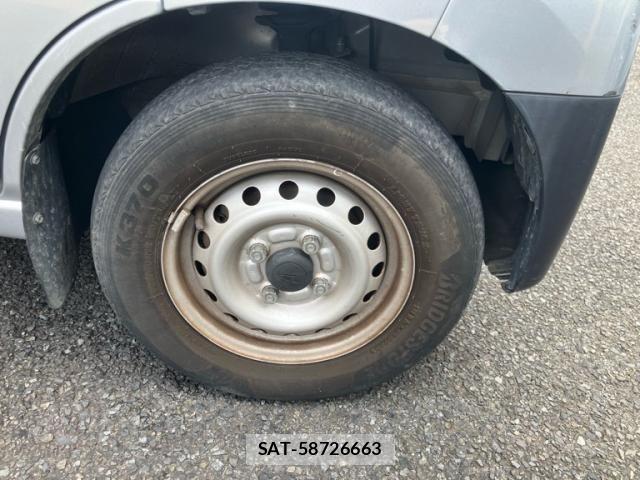 Daihatsu HIJET CARGO 2021-06 8627047-4