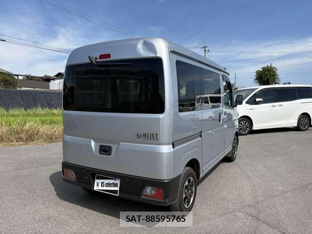Daihatsu HIJET CARGO 2023-11 8627041-4