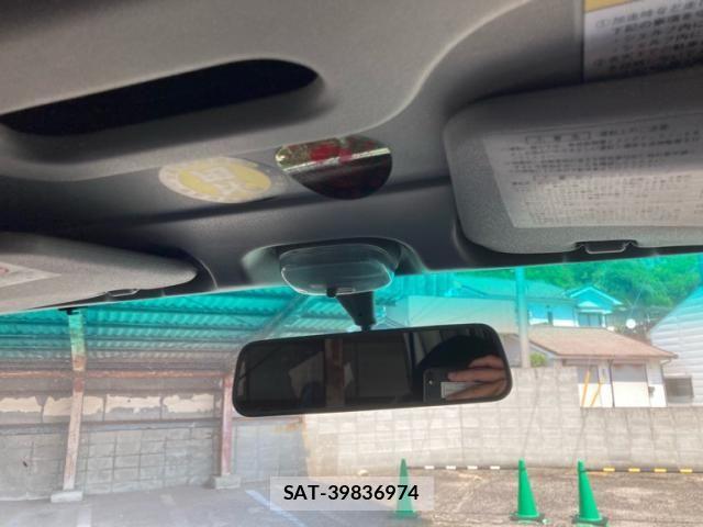 Daihatsu HIJET CARGO 2010-12 8666251-22