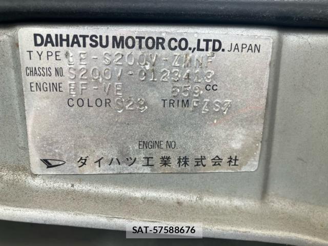 Daihatsu HIJET CARGO 2003-08 8659395-15
