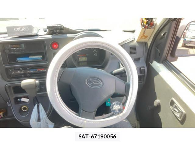 Daihatsu HIJET CARGO 2013-11 8659392-5