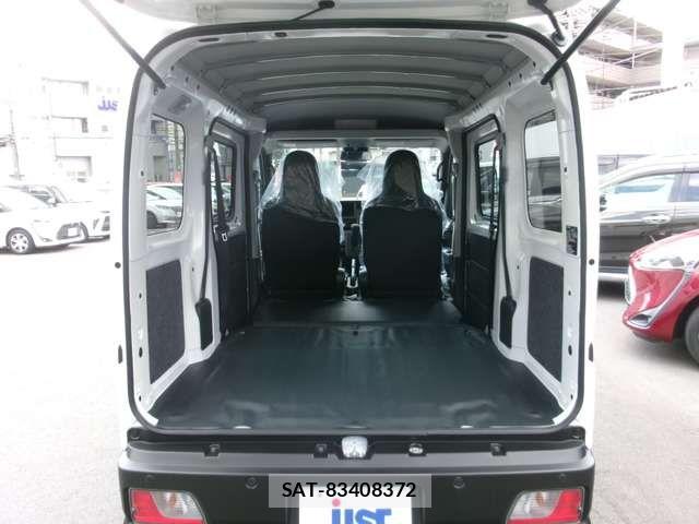 Daihatsu HIJET CARGO 2025-12 8666248-8