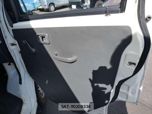 Daihatsu HIJET CARGO 2012-05 8685655-10