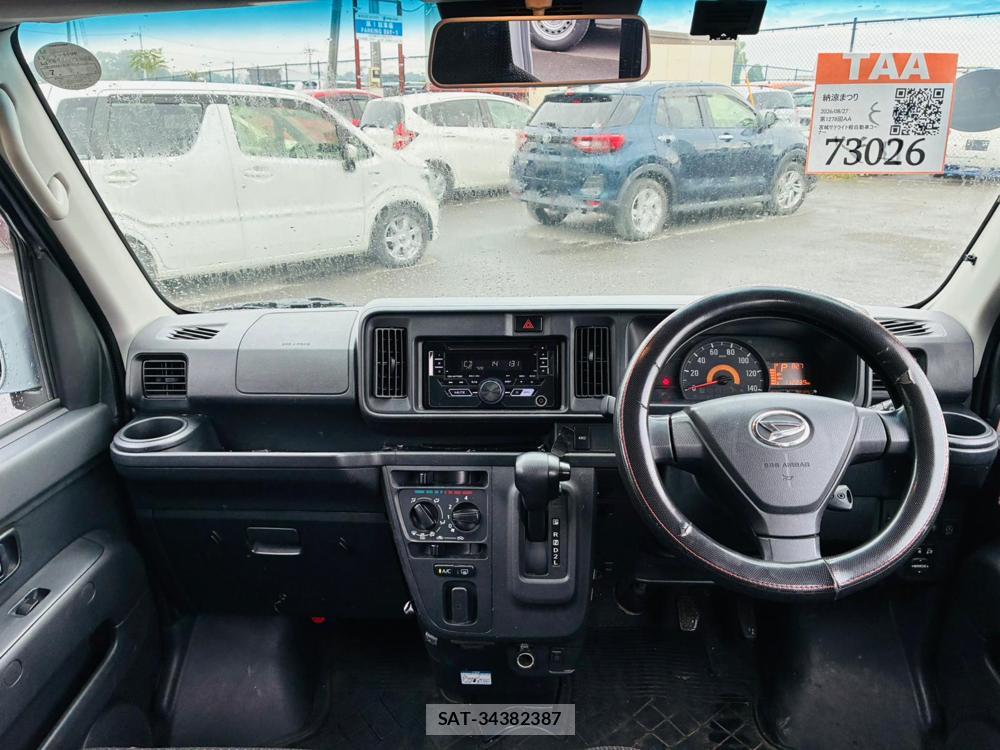Daihatsu HIJET CARGO 2020-09 8590876-12