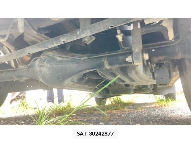 Daihatsu HIJET CARGO 2014-02 8742617-17