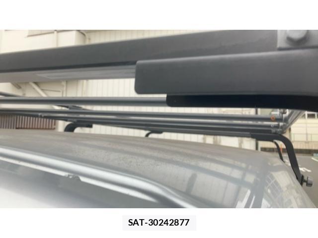 Daihatsu HIJET CARGO 2014-02 8742617-18