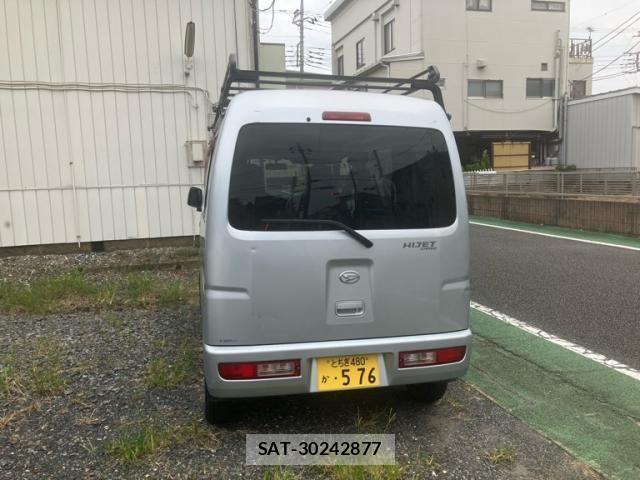 Daihatsu HIJET CARGO 2014-02 8742617-1