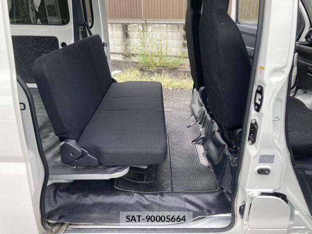 Daihatsu HIJET CARGO 2020-06 8742611-17