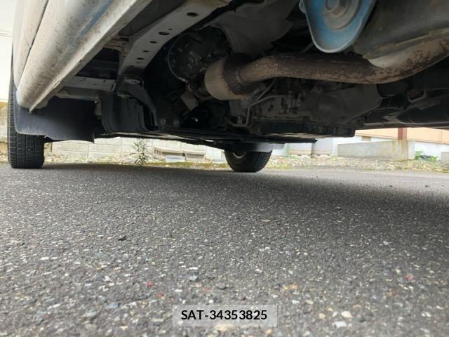 Daihatsu HIJET CARGO 2016-11 8742627-11