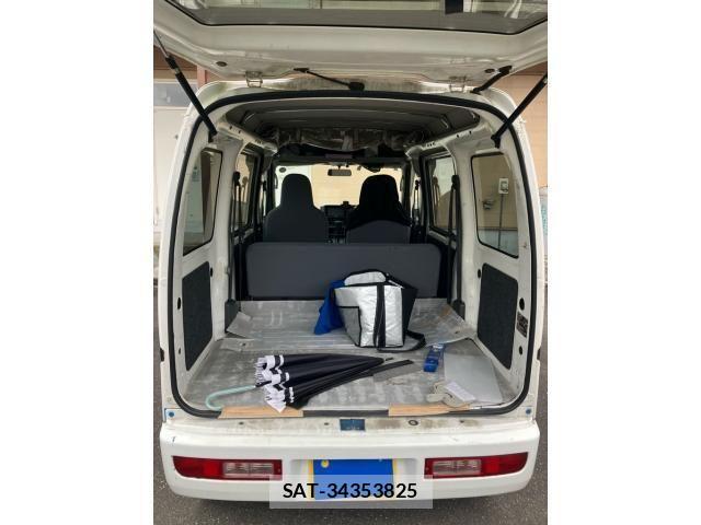 Daihatsu HIJET CARGO 2016-11 8742627-8