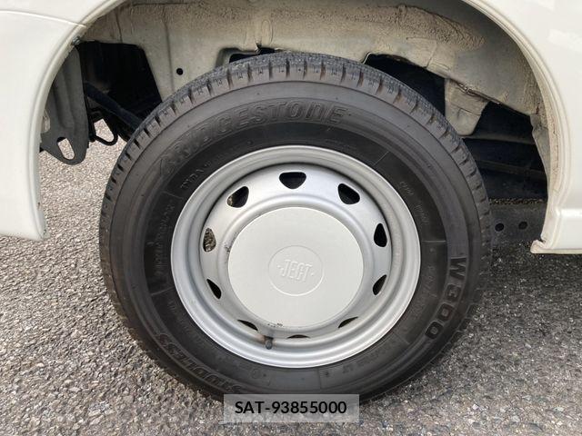 Daihatsu HIJET CARGO 2017-09 8742613-11