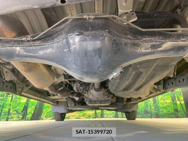Daihatsu HIJET CARGO 2015-04 8742612-16