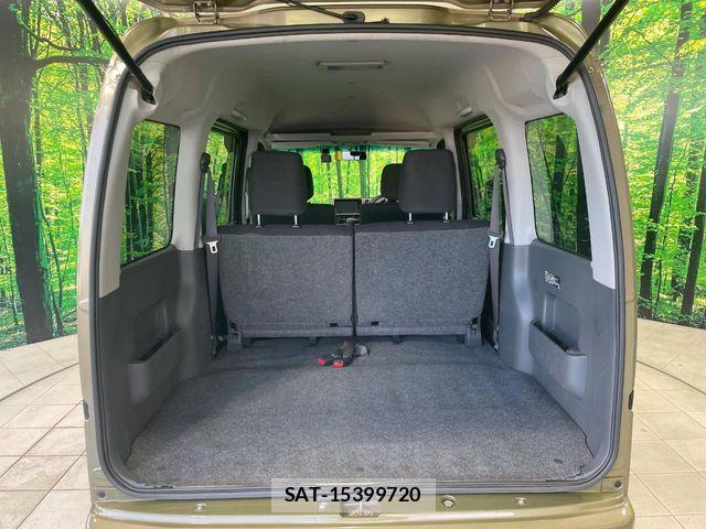 Daihatsu HIJET CARGO 2015-04 8742612-8