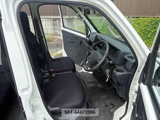 Daihatsu HIJET CARGO 2020-06 8742614-10