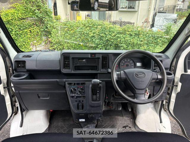 Daihatsu HIJET CARGO 2020-06 8742614-2