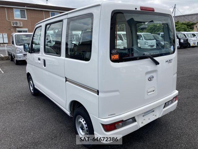 Daihatsu HIJET CARGO 2020-06 8742614-8