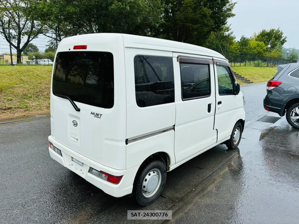 Daihatsu HIJET CARGO 2020-05 8590869-4