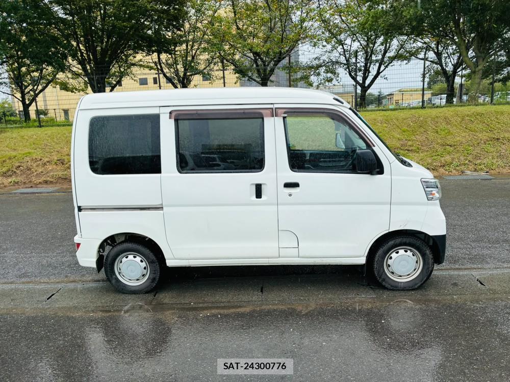 Daihatsu HIJET CARGO 2020-05 8590869-5