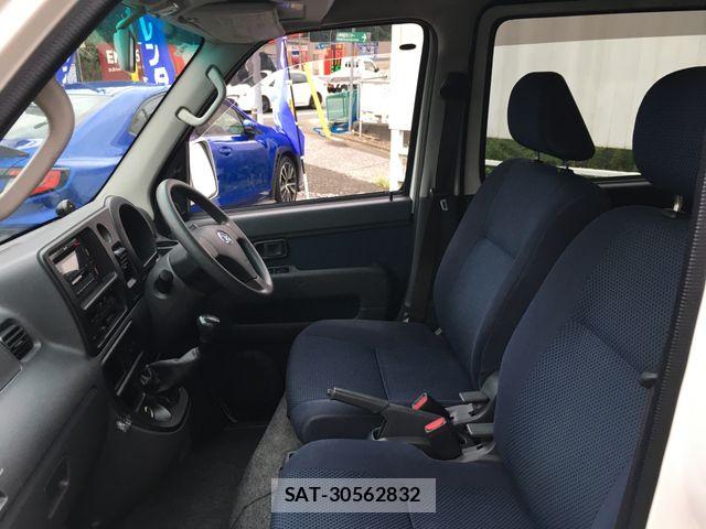 Daihatsu HIJET CARGO 2013-03 8742616-16