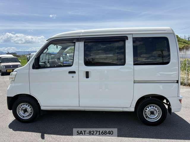 Daihatsu HIJET CARGO 2019-04 8780500-7