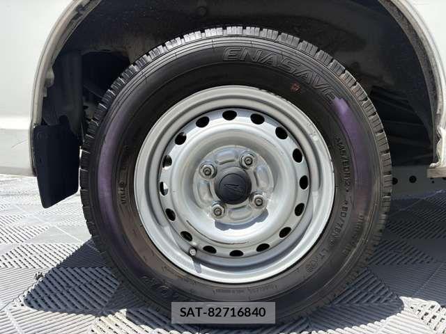 Daihatsu HIJET CARGO 2019-04 8780500-11
